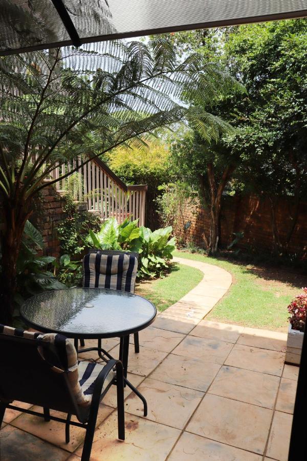 Green Scape Flatlet Pretoria-Noord Exterior foto